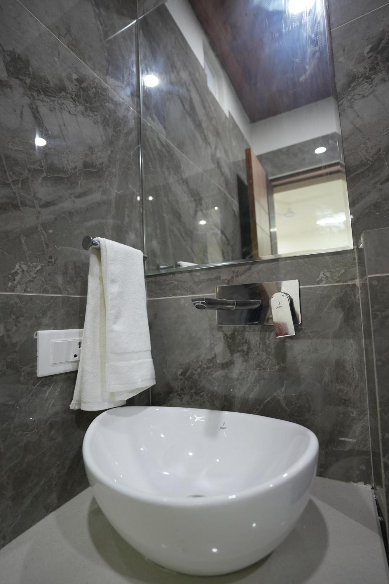 Hotel Anaya Retreat Varanasi Exterior foto